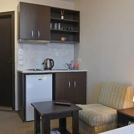 Cozy Riverside In Maria Antoaneta Residence, By Flat Manаger *