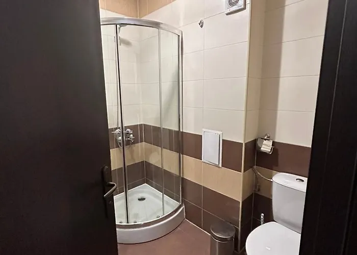 Cozy Riverside In Maria Antoaneta Residence, By Flat Manаger 公寓