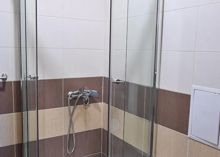 Cozy Riverside In Maria Antoaneta Residence, By Flat Manаger 公寓 *