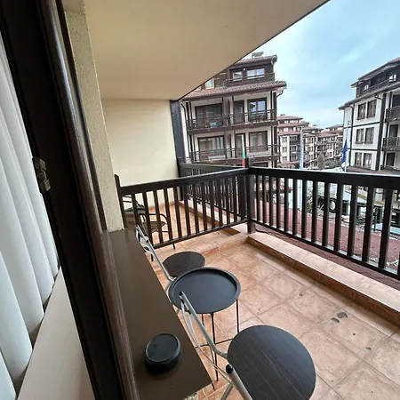 Apartment Cozy Riverside In Maria Antoaneta Residence, By Flat Manаger *