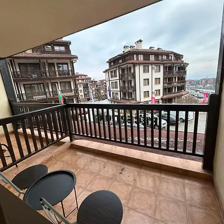 Cozy Riverside In Maria Antoaneta Residence, By Flat Manаger